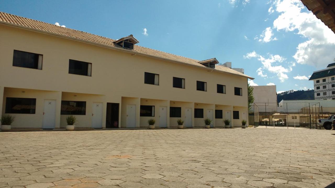 Hotel Santiago Lindoia Exterior photo